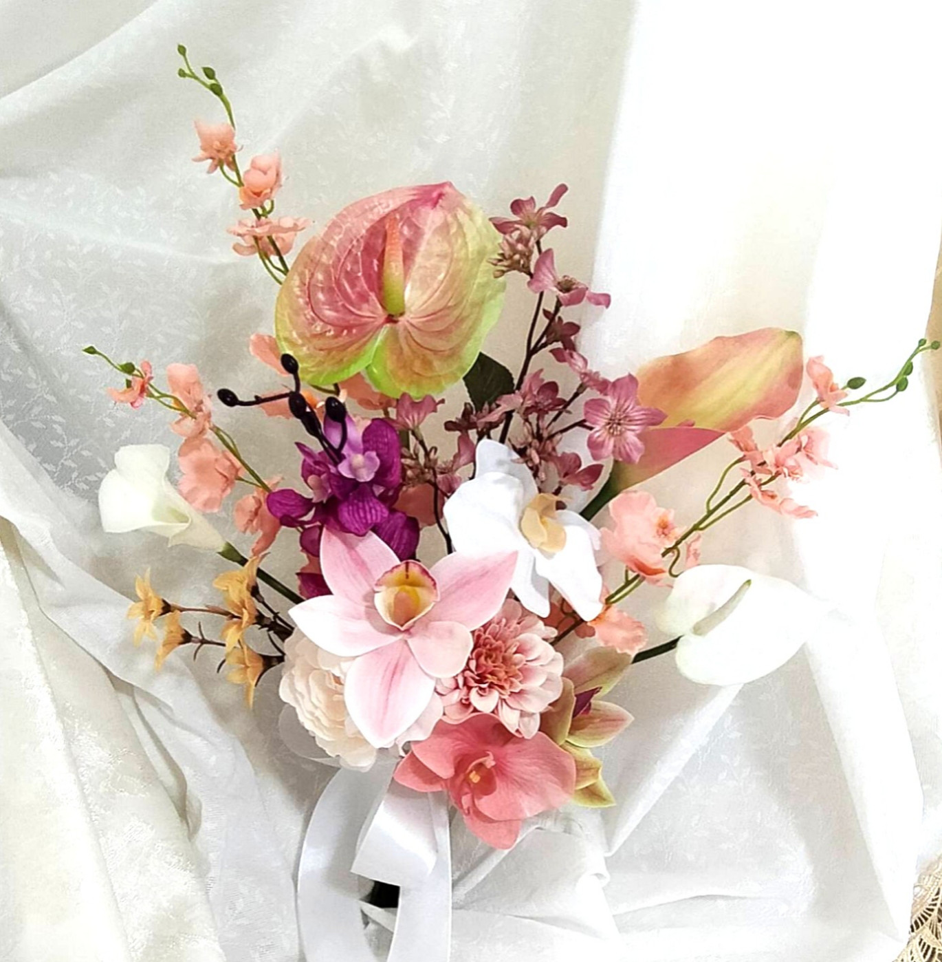 送料無料】⭕️期間限定値下げ ♥ ウェディングブーケ 挙式胡蝶蘭  