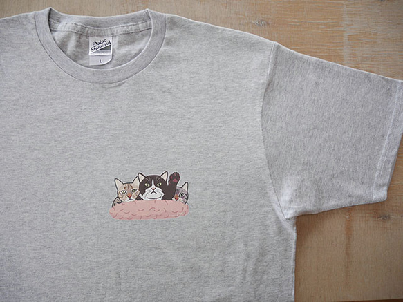 new猫半袖Tシャツグレー/挙手 3枚目の画像