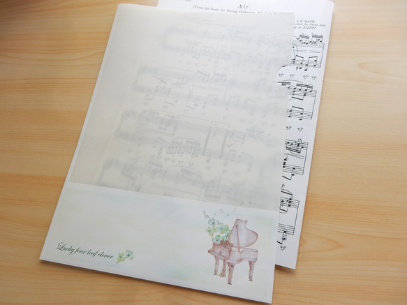紙製ファイル＊脱プラ＊幸運の四つ葉クローバーニューヨークスタインウェイ風ピアノ 1枚目の画像
