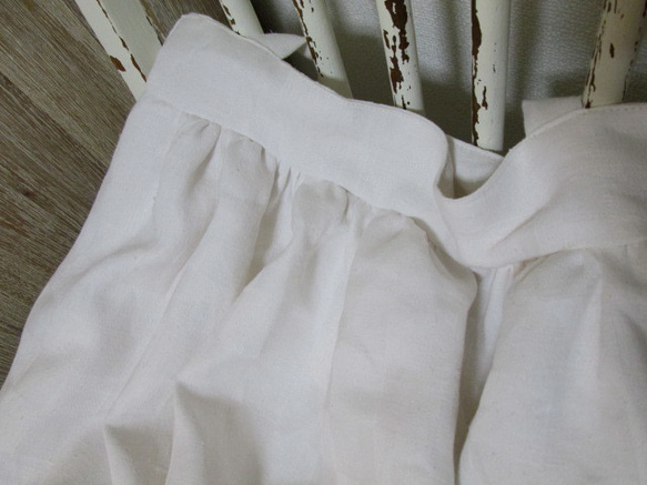 フランスアンティークダマスク織りリネンイニシャル刺繍のバルーンシルエットバッグ 9枚目の画像