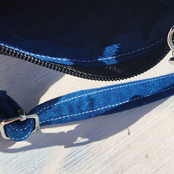 藍染　マクラメ　携帯バッグ チャック付き　フローライトBg02 4枚目の画像