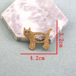 ブローチ 猫ねこネコゴールド金シルバー銀かわいい個性的シュール 4枚目の画像
