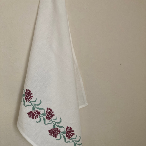 ホワイトリネンクロス カーネーション手刺繍 その他キッチン小物 Ha