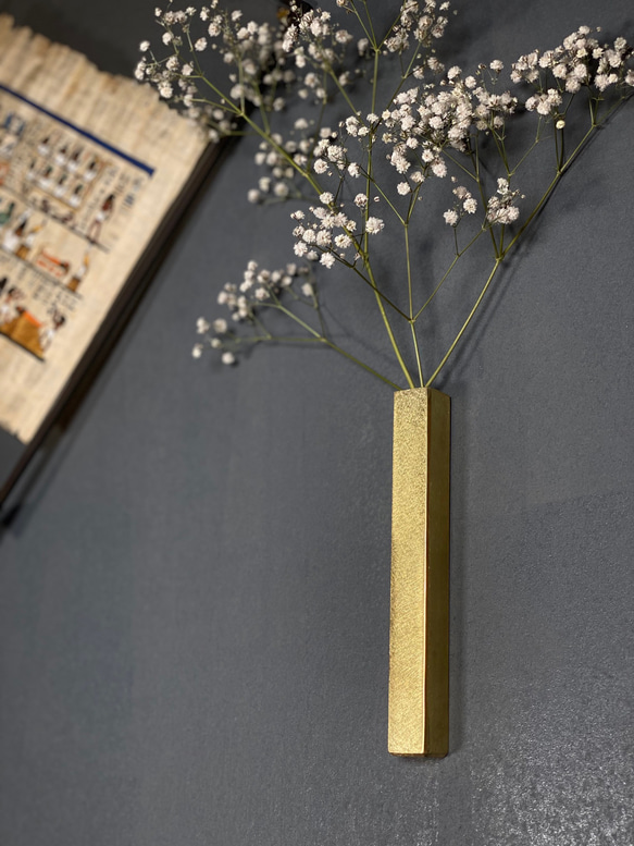真鍮製 一輪挿し 壁掛け 花瓶 ストレート 花器 贈り物 インテリア