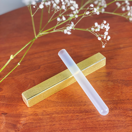 真鍮製 一輪挿し 壁掛け 花瓶 ストレート 花器 贈り物 インテリア