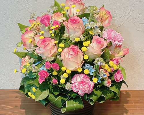 フラワーさん専用になりました。 まどりんさん専用】おまかせアレンジメント ピンク系 誕生日