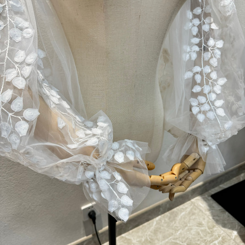 枝花刺繍 可愛い袖 長袖 取り外し可能 オーダー可能オフショルダー付け  