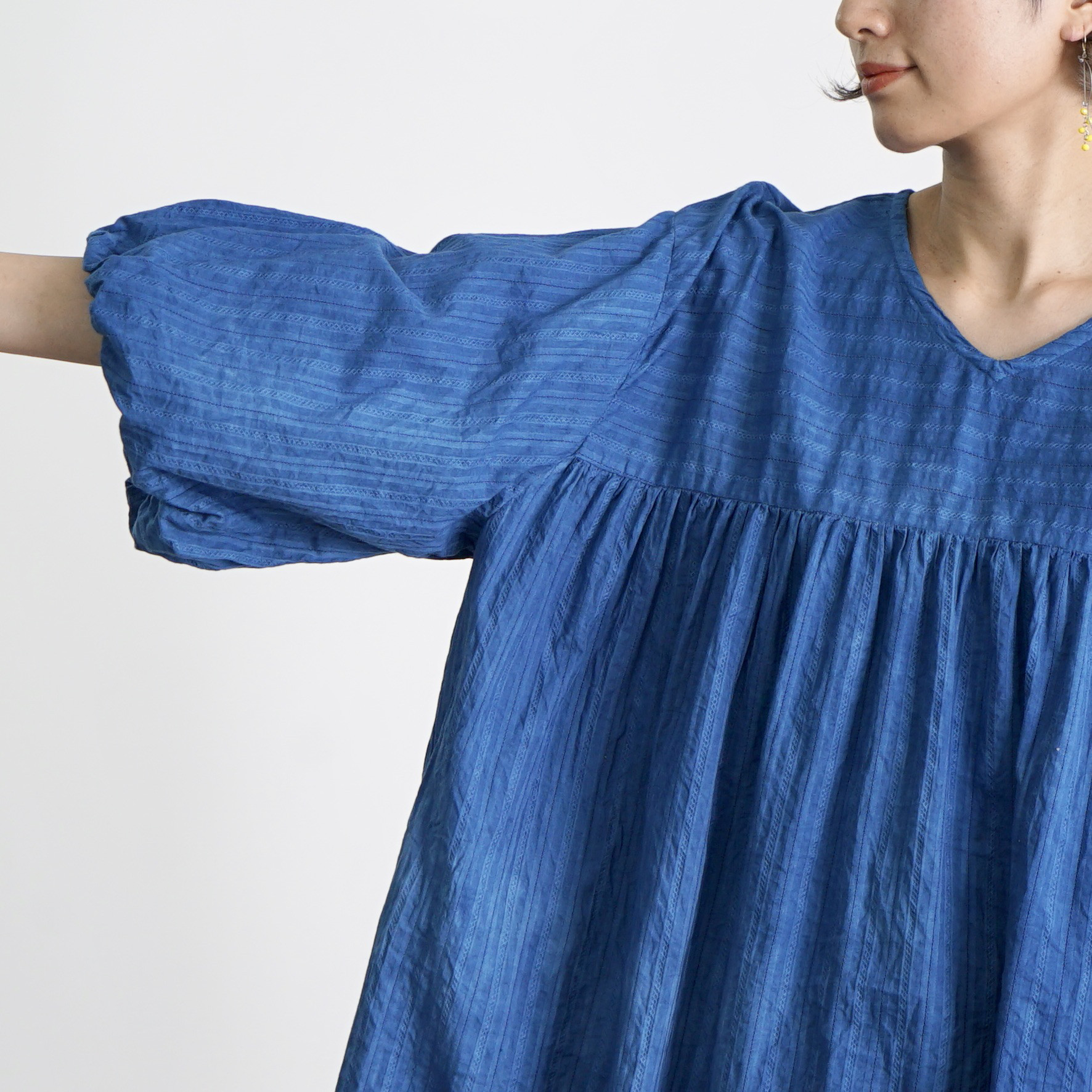 2wayバルーンスリーブチュニック/ブルー/絡み織ストライプ