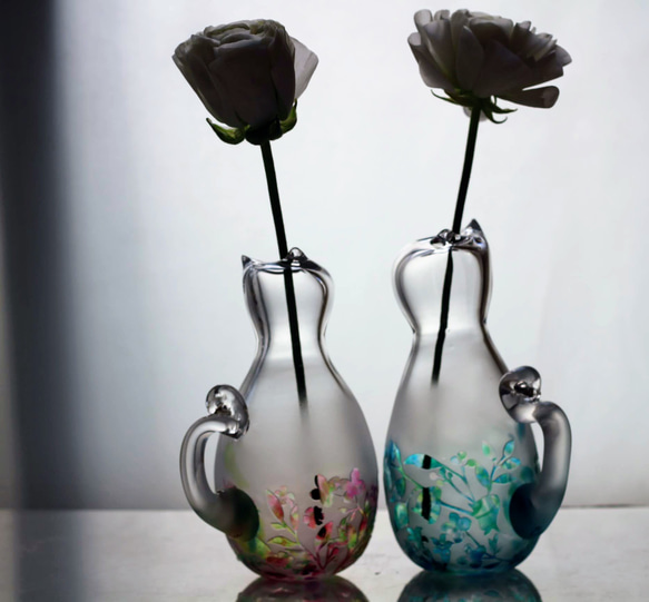 『猫に花ごろも』～ねこ型art花瓶 吹きガラス×サンドブラスト　Vase【送料無料】 10枚目の画像