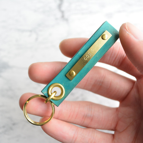 刻印無料】IDキーホルダー 手染めターコイズブルー｜栃木レザー 真鍮