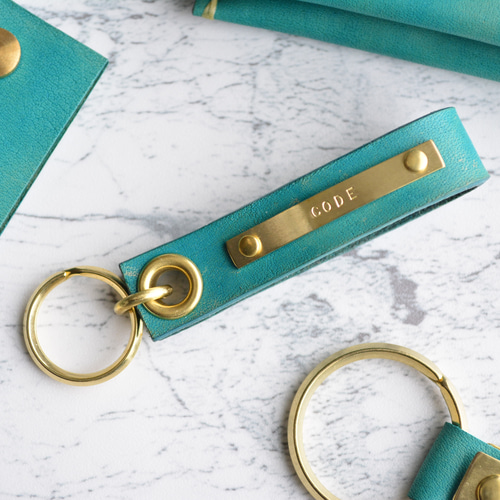 刻印無料】IDキーホルダー 手染めターコイズブルー｜栃木レザー 真鍮