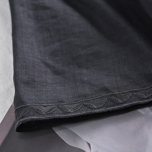 5分袖リネンワンピース　襟刺繍Vネックリネンワンピース　ダークグレーとホワイト2色　M-2XL　L363 11枚目の画像
