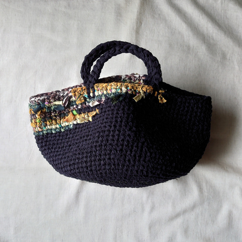 toromecoさま　裂き編みアレンジかごバッグ 裂き編み、かごバッグ、の通販 | iichi 日々の暮らしを心地よくする