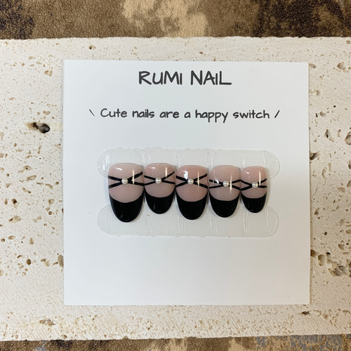 ネイルチップ オーダー ブラック 韓国 ショート スクエア ワンホン  