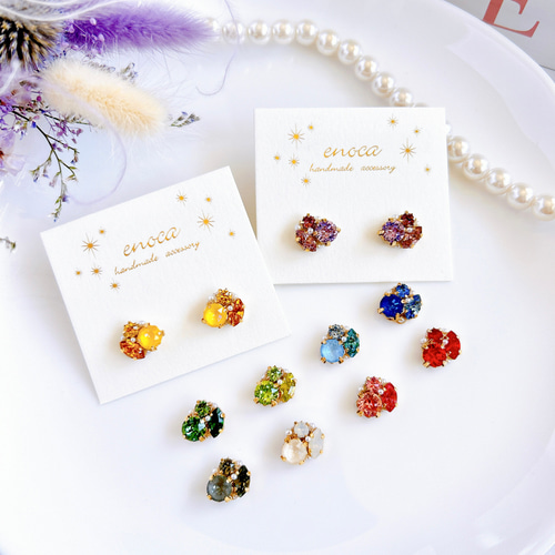 10色から選べる推しカラー ビジューのミニイヤリング イヤリング