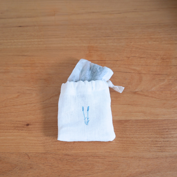 サシェ　ローズマリー　ハーブ　ドライフラワー　リネン　巾着　ギフト　プチギフト　クローゼット　匂い袋　袋　香り　母の日 7枚目の画像