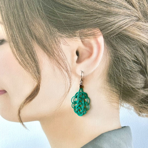 水引】葉っぱピアス／イヤリング color：グリーン ピアス（フック