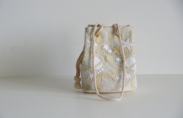 新作!  数量限定! プラネットチュール刺繍ポシェットマリンバッグ　エクリュベージュ　ミニショルダー　月と星 10枚目の画像