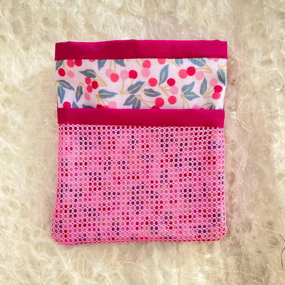 ワンピース専用移動ポケット リバティ生地使用 チェリー・ドロップ 蓋