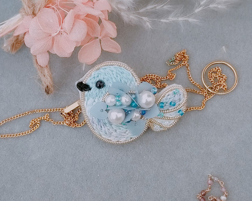 こり 桜 ビーズ 刺繍 ブローチ ハンドメイドアクセサリー ☆桜☆ ブローチ ビーズ刺繍 ブローチ ﾍﾟﾙﾍﾟﾙﾘｰﾈ*Perperline