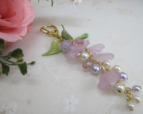 バックチャーム>天然石 ラベンダーアメジスト藤の花 その他