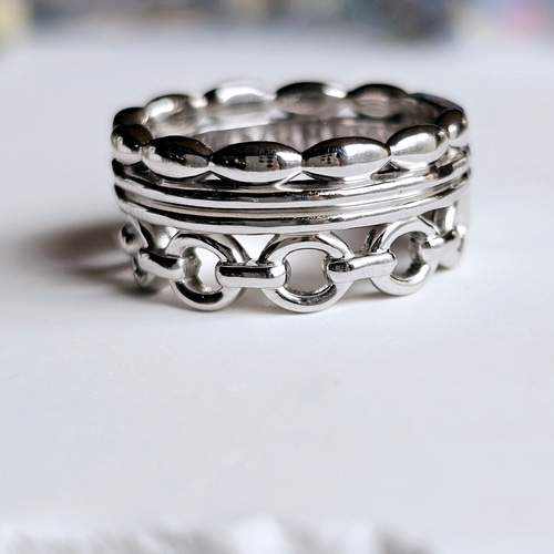 メンズライクリングな上質なシルバーリング、存在感のあるリングげ302