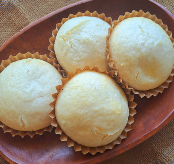 北海道レアチーズクリームパン 2枚目の画像