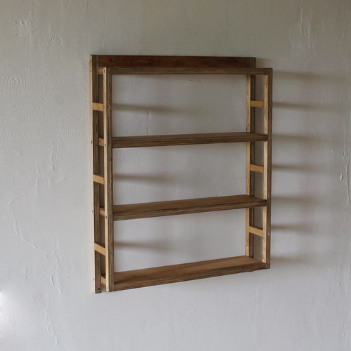 文庫本しか入らない壁付けの本棚 本棚・絵本棚・マガジンラック