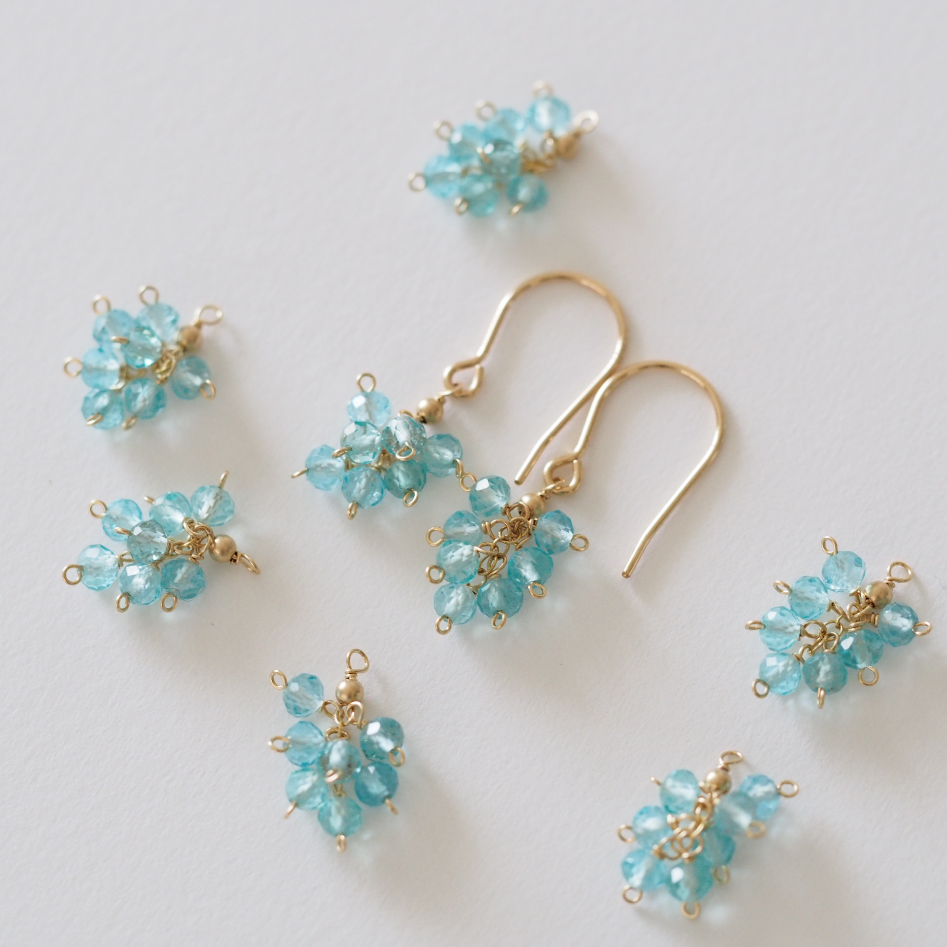 Sale❣️オパライズドウッド＆ジルコン＆アパタイトのピアス 14kgf - ピアス