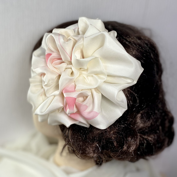 白 ピンク 和装ヘッドドレス ヘアアクセサリー 白無垢髪飾り 振袖髪飾り 2枚目の画像