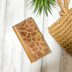 新作♪刻印無料！ ハラコ キリン柄 ベージュ スマホケース iPhone