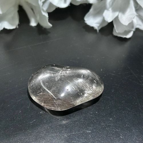 タイチンルチルクォーツ置物 天然】タイチンルチル クオーツ置物 36mm