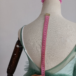 上品！ペールトーンのミントグリーン色 チュールドレス ソフトチュール カラードレスオーバースカート+ホワイトキャミソール 11枚目の画像