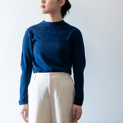 藍染　Organic Cotton 織柄ニットプルオーバー【無縫製】 4枚目の画像