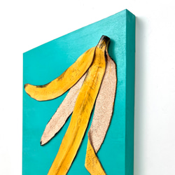 レザーのコラージュアート（バナナの皮） A4サイズ 木製パネル 原画 5枚目の画像