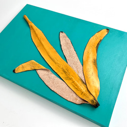 レザーのコラージュアート（バナナの皮） A4サイズ 木製パネル 原画 7枚目の画像