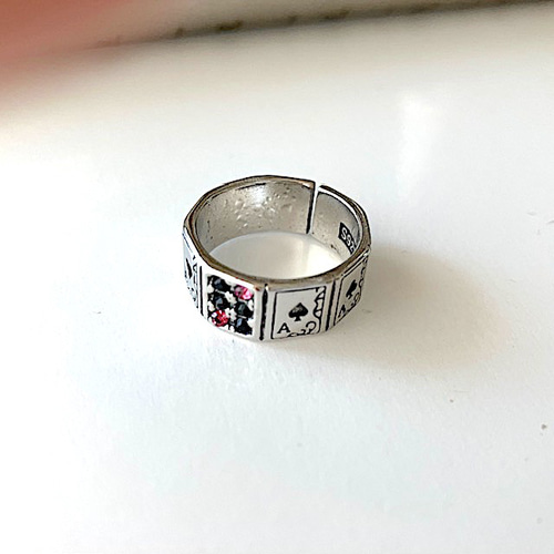 気分は不思議の国のアリス トランプ柄のリング （トランプ ガラス  