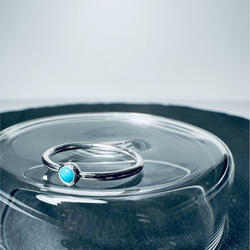 ターコイズとグランディディエライトのひとつぶリング《晴れやかブルー》 5枚目の画像