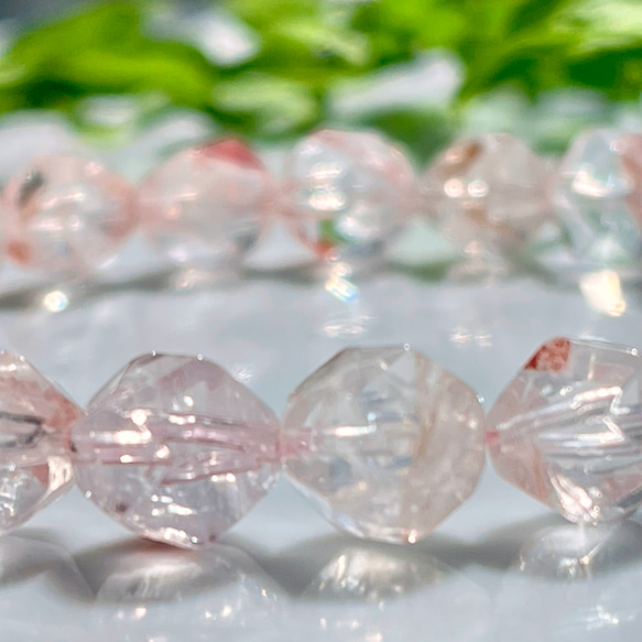 天然カラー✨マニカランヒマラヤピンク水晶　スターカット8ミリ ブレス 1枚目の画像