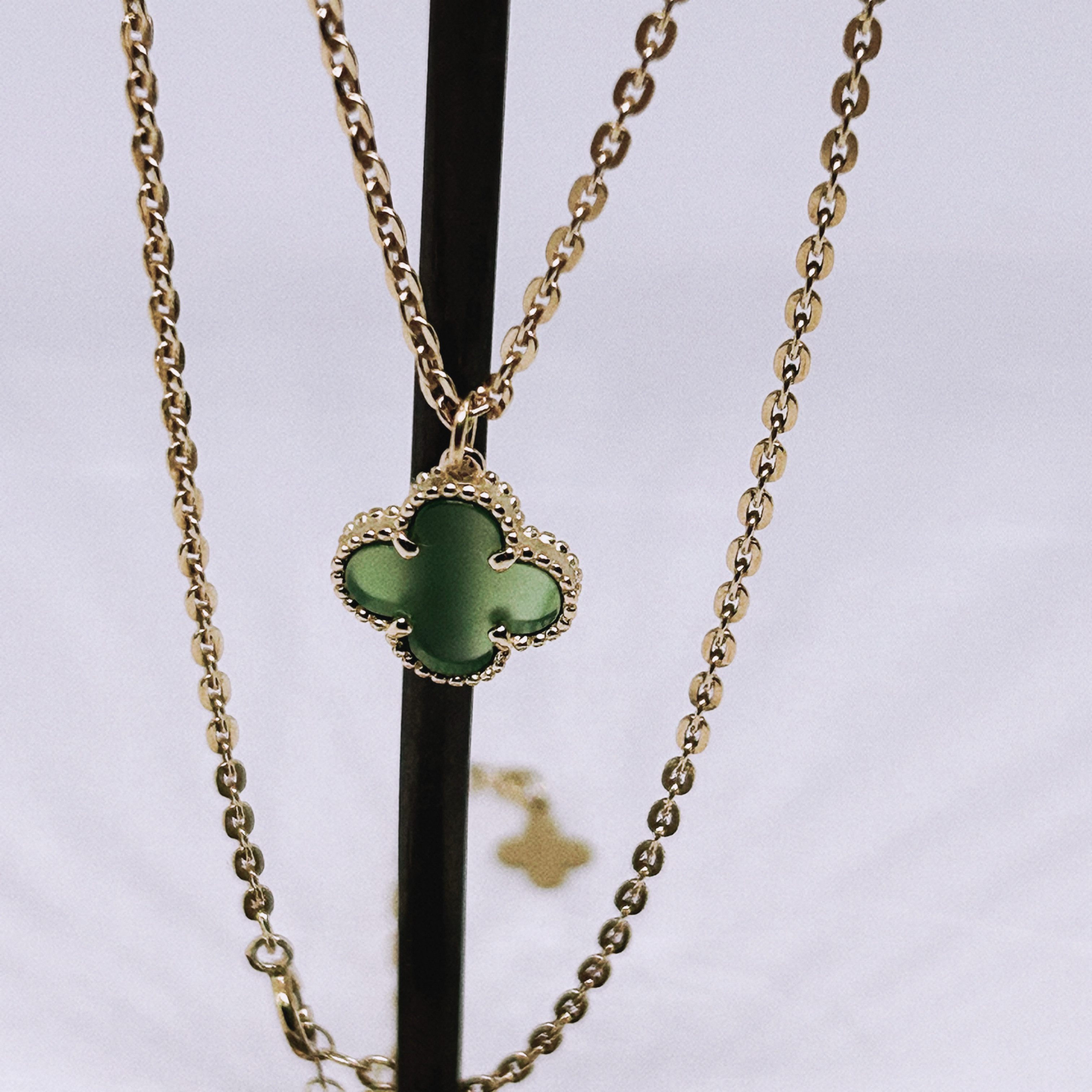 グリーンオニキス14kgf平小判ネックレス38cm 天然石　チェーンアメリカ製品　オニキス　勝利