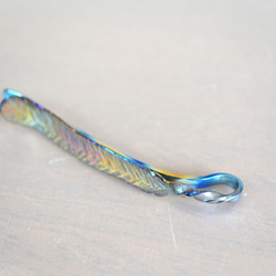 Titanium hairpin・飾り羽のチタンヘアピン６９mm 5枚目の画像