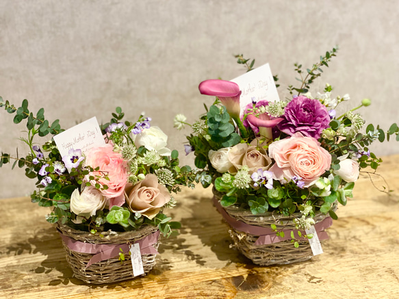 追加受付中5/8まで！母の日生花フラワーギフト＜Sサイズ 約17cm×約23cm＞　 6枚目の画像