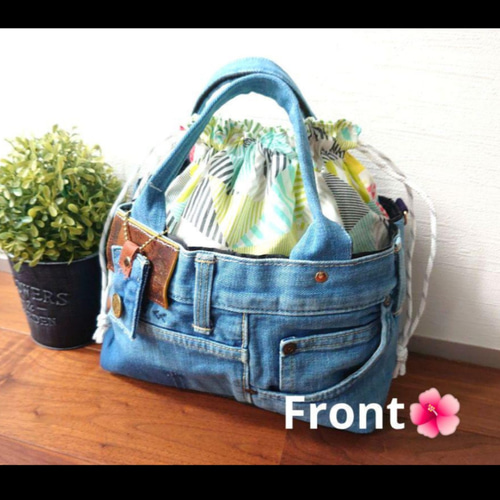 デニムリメイク　巾着トートバック　✳オーバーオール✳ No.442【大きめ✨DENIM✖️カラフルPOP❇️巾着BAG&バネポーチ2点set