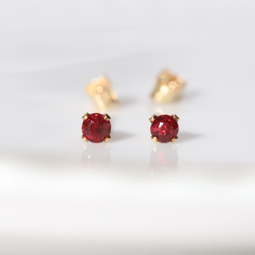 再販】『成功』レッドスピネル一粒ピアス◇残3mm/3.5mm売切れ