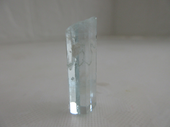 No.CR-184　天然石　<原石>　宝石質アクアマリン結晶　２.３ｇ 11枚目の画像