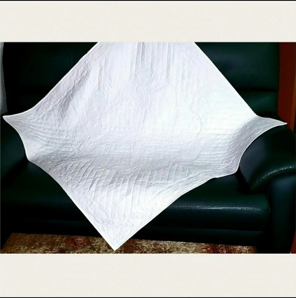 ☆ホワイトキルトタペストリー・カバー(100cm×100cm) 4枚目の画像