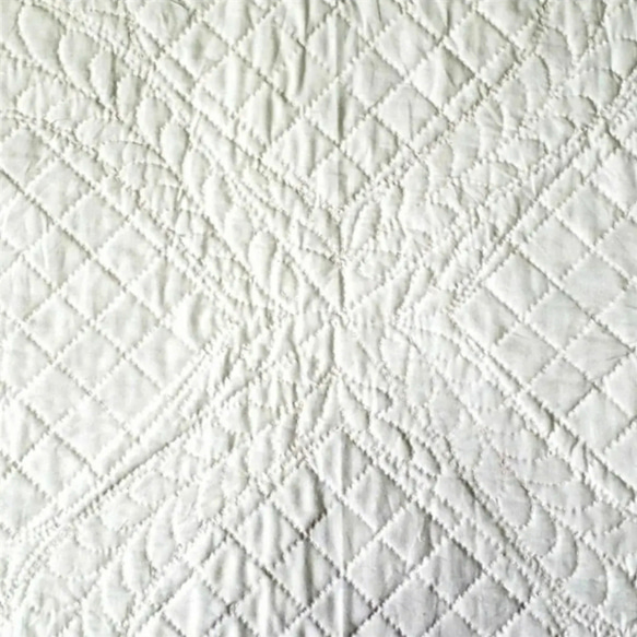 ☆ホワイトキルトタペストリー・カバー(100cm×100cm) 7枚目の画像