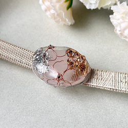ローズクォーツと桜の帯留め 天然石 金箔風 銀箔風 浴衣 着物 振袖 手