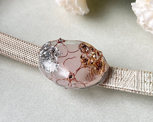 ローズクォーツと桜の帯留め 天然石 金箔風 銀箔風 浴衣 着物 振袖 手