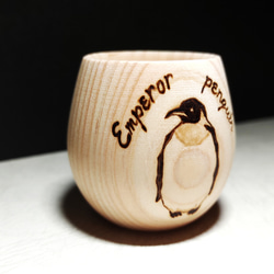 ヒノキが香る木製カップ　コウテイペンギン【再販可】 3枚目の画像